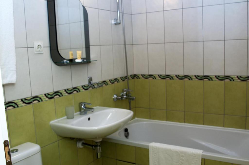 Wien Hotel Λβιβ Δωμάτιο φωτογραφία