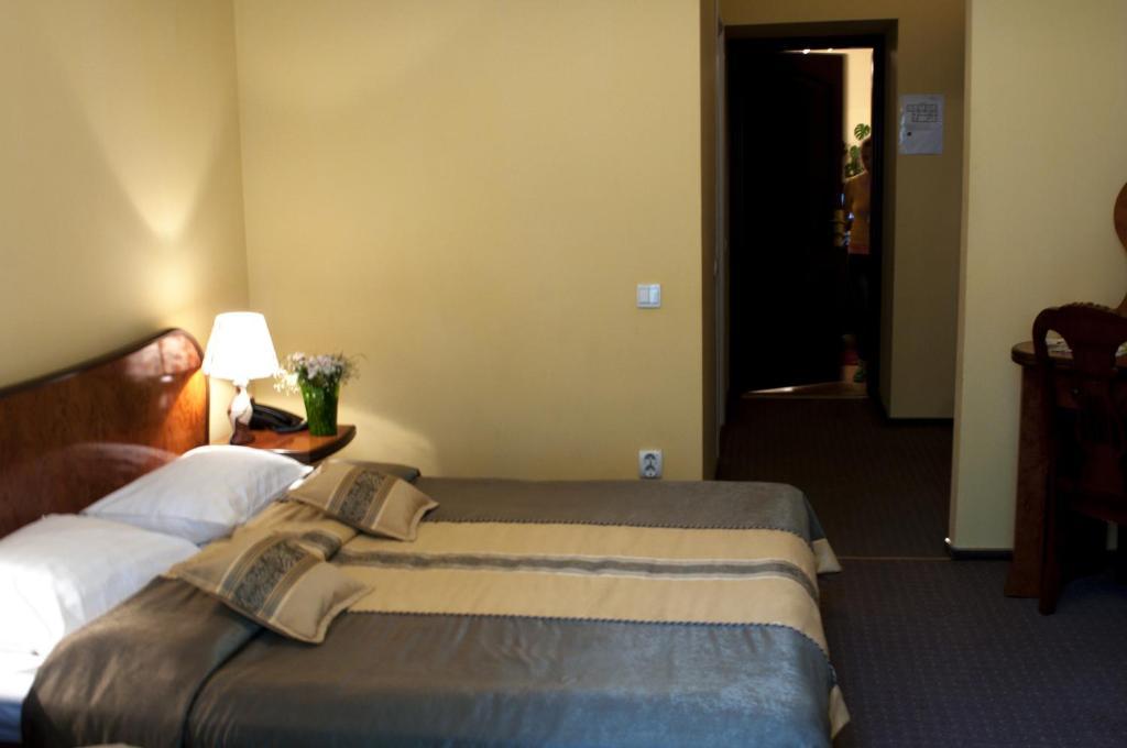 Wien Hotel Λβιβ Δωμάτιο φωτογραφία