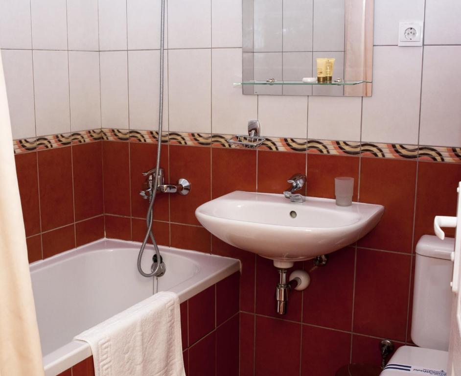 Wien Hotel Λβιβ Δωμάτιο φωτογραφία