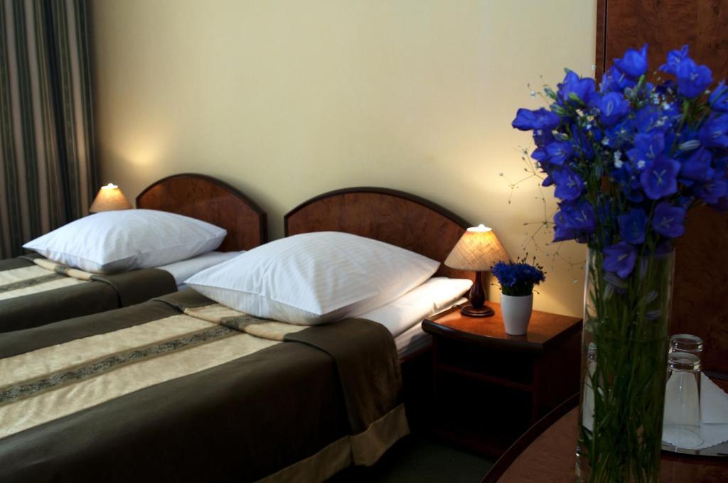 Wien Hotel Λβιβ Δωμάτιο φωτογραφία